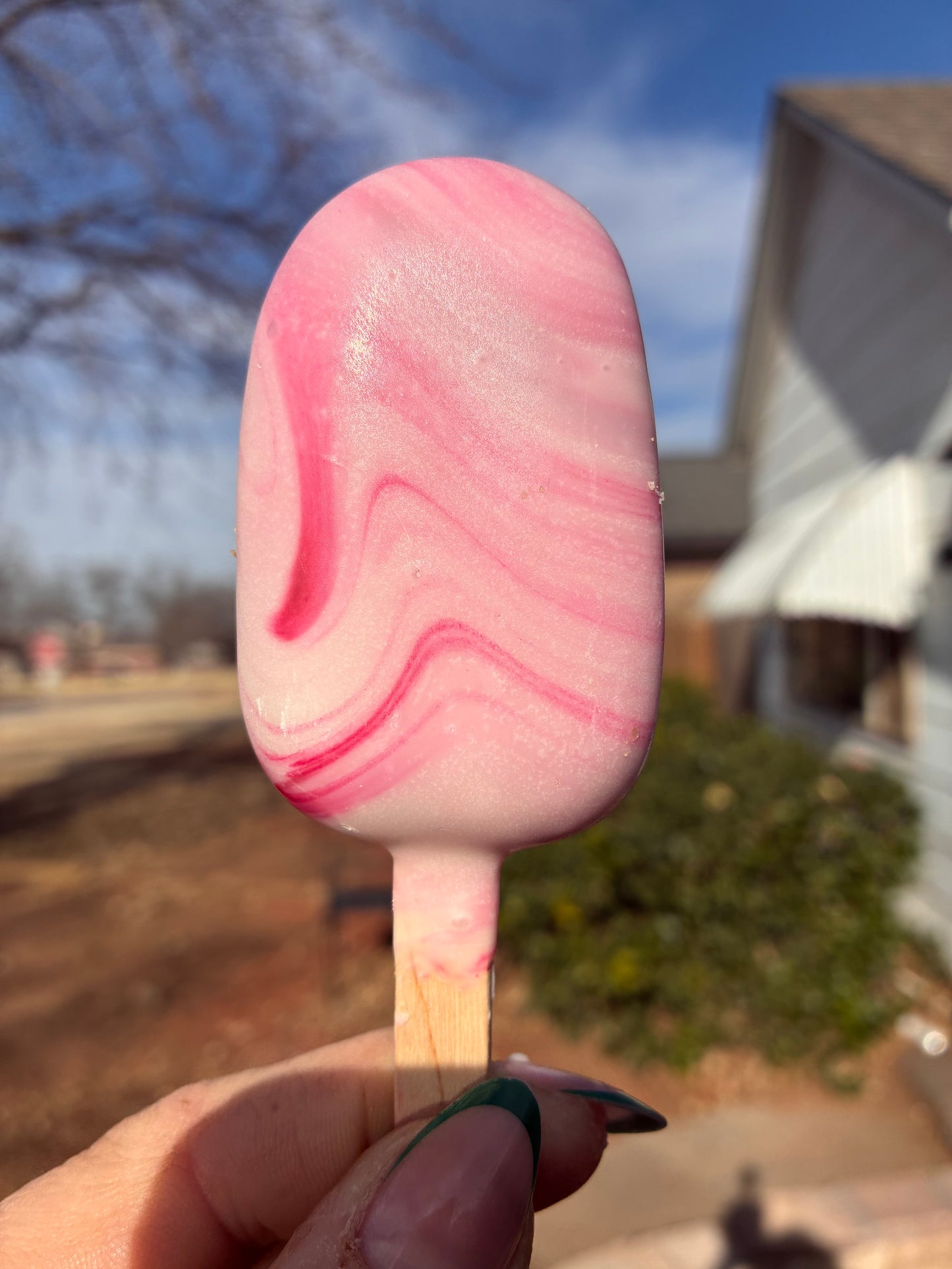 Strawberry Crunch Cakesicle