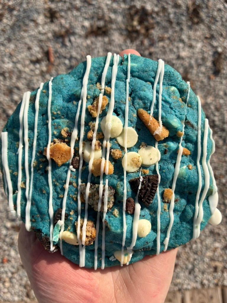 Cookie Monster Colossal Cookies