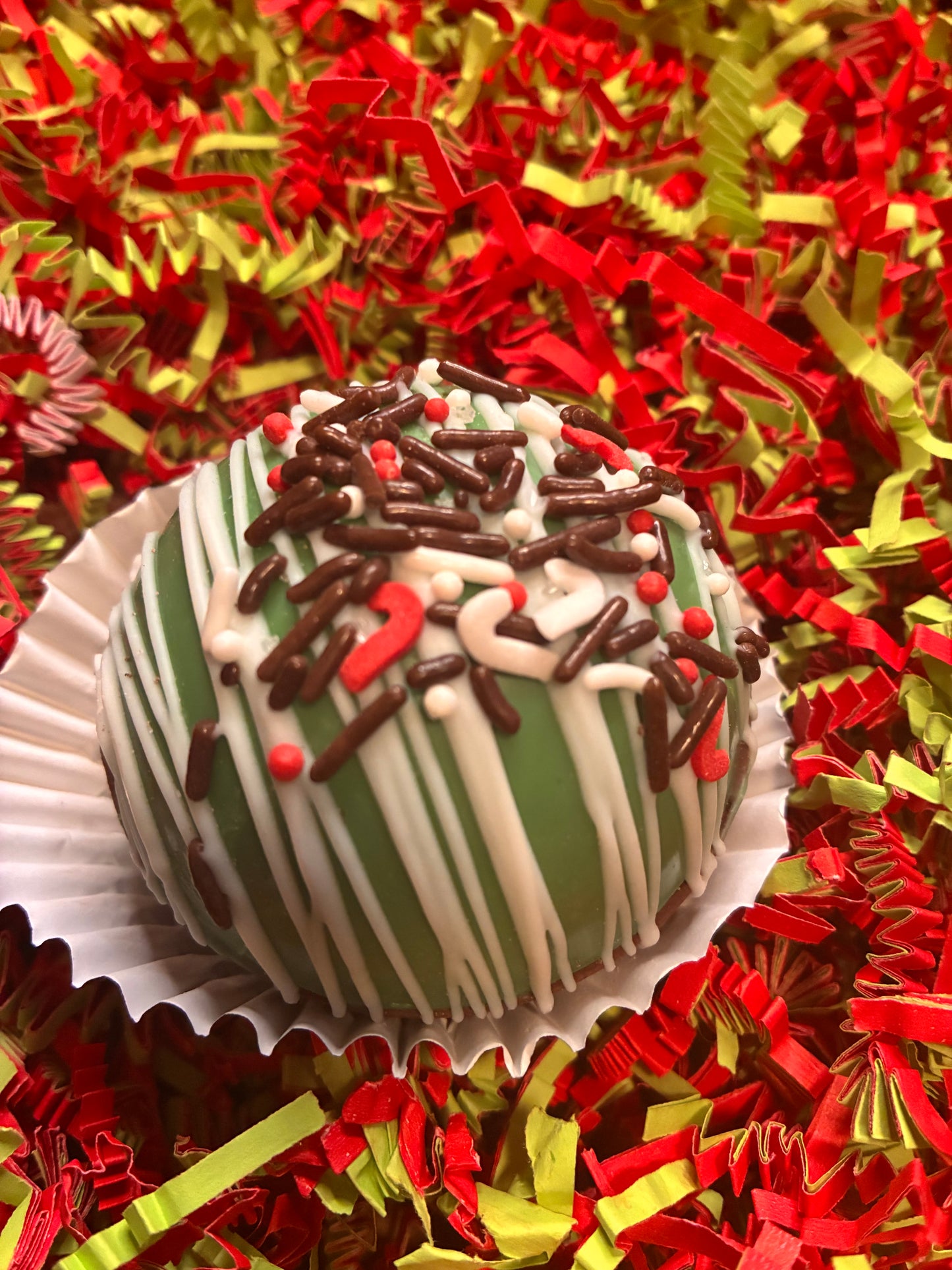 Mint Chocolate Hot Cocoa Bomb