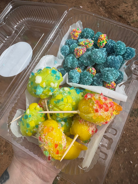 Flash Duo: 8oz Sour Gushers + Candied Grapes — $25